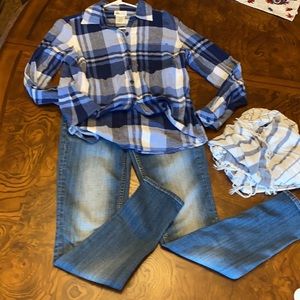 EUC SZ 26x31 Maurice skinny fit true blue jeans